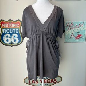 American Eagle Gray Ribbon Top